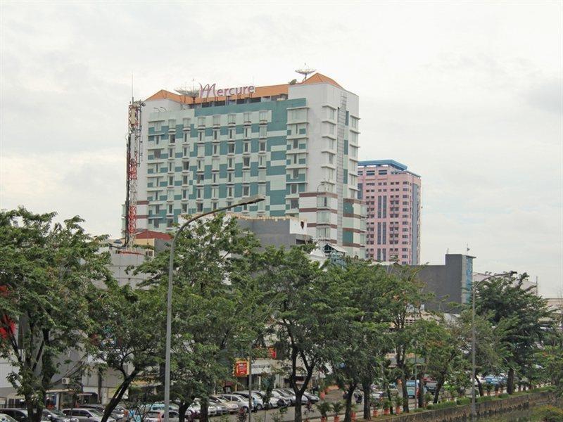 Mercure Jakarta Kota Hotel Bagian luar foto